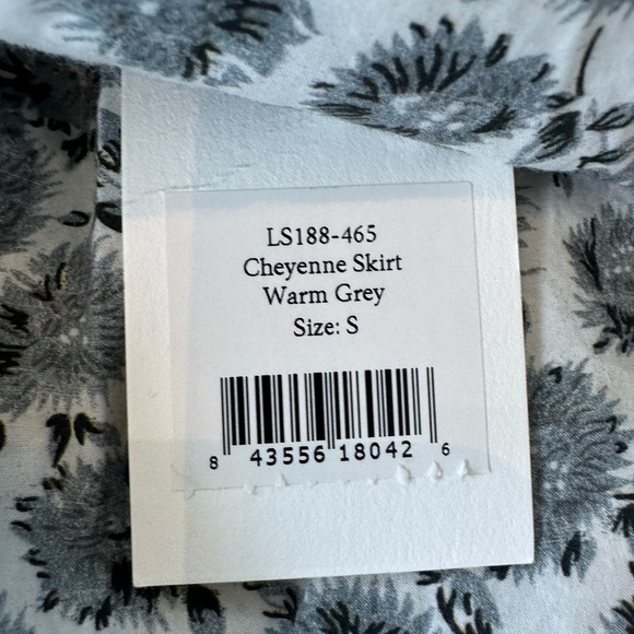 LoveShackFancy Cheyanne Floral Print Bubble Mini Skirt in Warm Grey - Picture 8 of 12